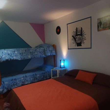 Complejo Aloha Hotel ปูแอร์โตปีรามีเดส ภายนอก รูปภาพ