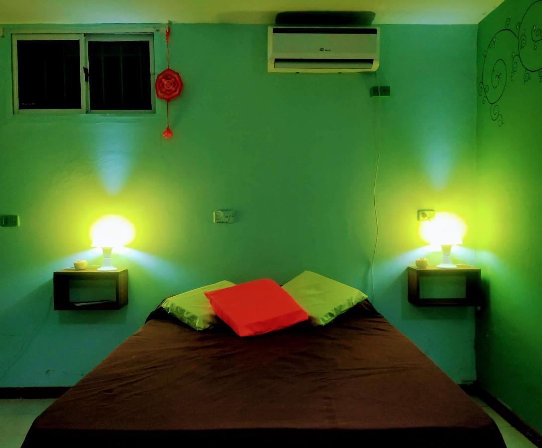 Complejo Aloha Hotel ปูแอร์โตปีรามีเดส ภายนอก รูปภาพ